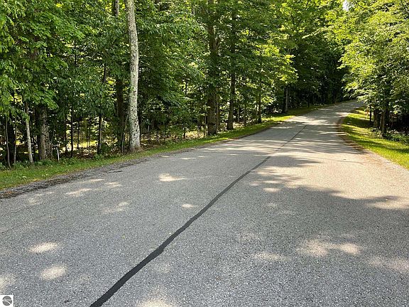 2nd image of 11 White Tail Dr Lot 11