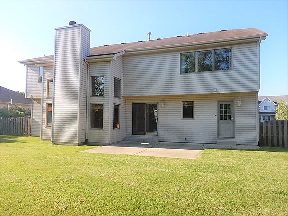 2nd image of 24954 Chelsea Ln