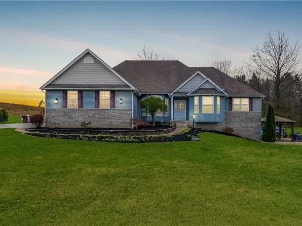 16555 Island Rd, Grafton, OH 44044