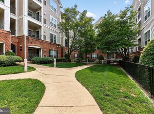 4854 Eisenhower Ave UNIT 249, Alexandria, VA 22304