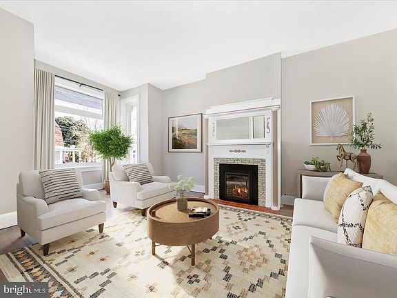 3rd image of 415 Reynolds Ave