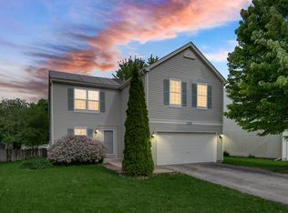 2208 Cherry Ridge Dr, Plainfield, IL 60586