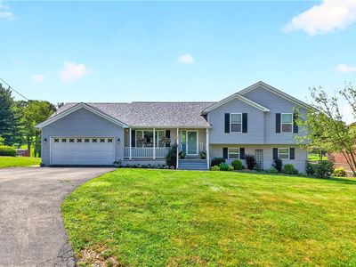 725 Vernon Dr, Rostraver Township, PA, 15012