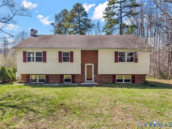 6434 W River Rd, Aylett, VA 23009