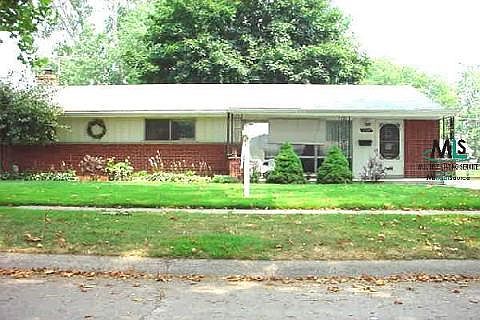 1st image of 32164 Saint Annes Dr E