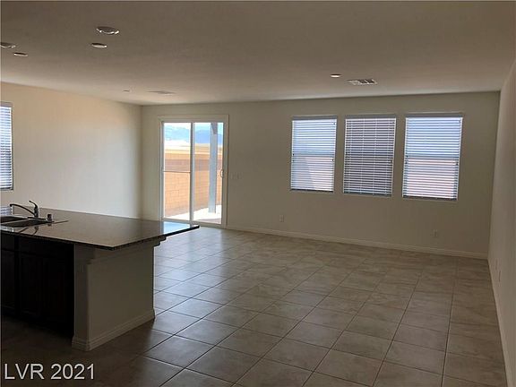 4th image of 8494 Alderney Ct