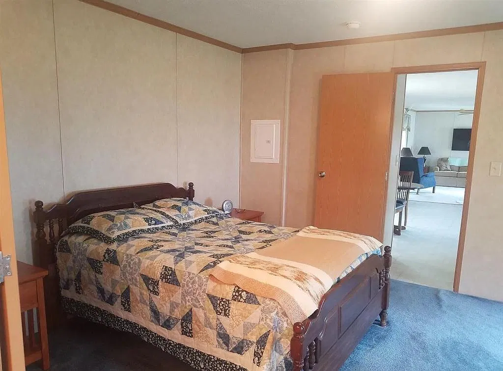 1015 County Hwy 126, Trailer 2 — Photo 3