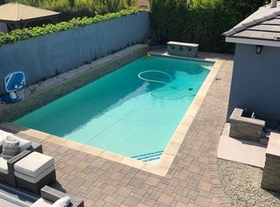 721 N Doheny Dr, Beverly Hills, CA 90210