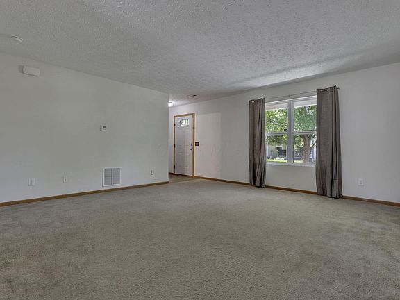 4th image of 5724 Galveston Dr