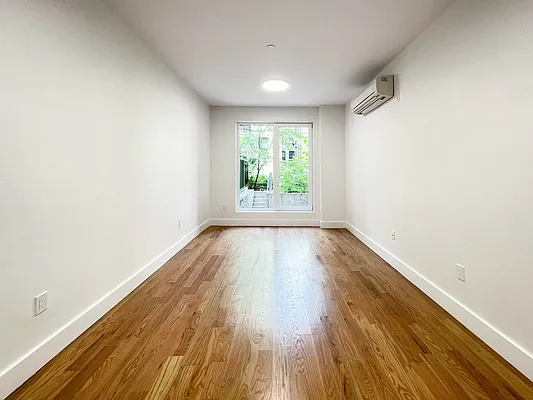 Rented by ERNY LLC | media 1