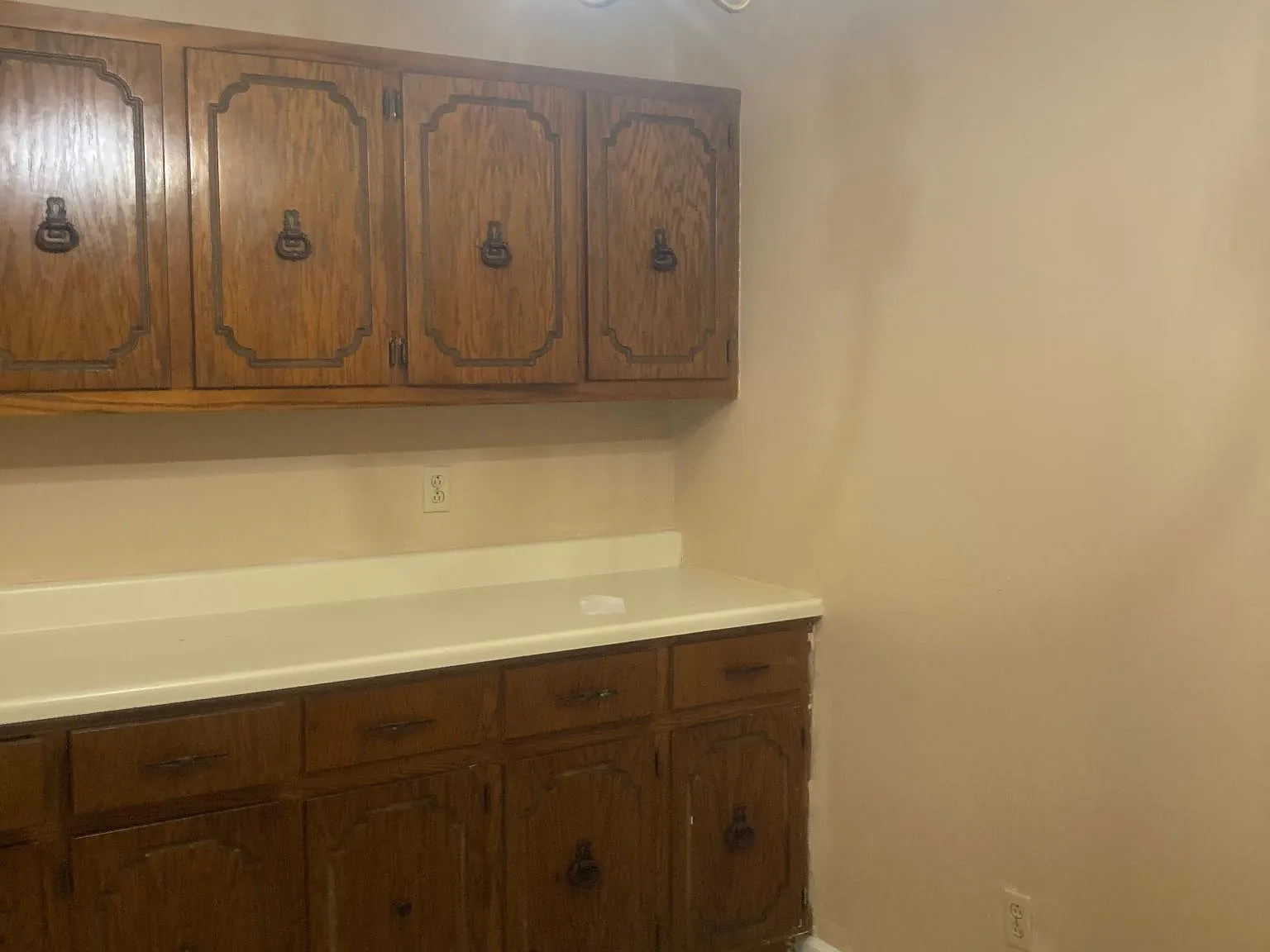 2 bed, 1.5 bath, 1050 sqft, $1,065 — Photo 2