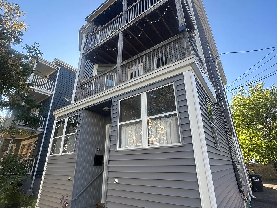 55 Hinckley St #3D