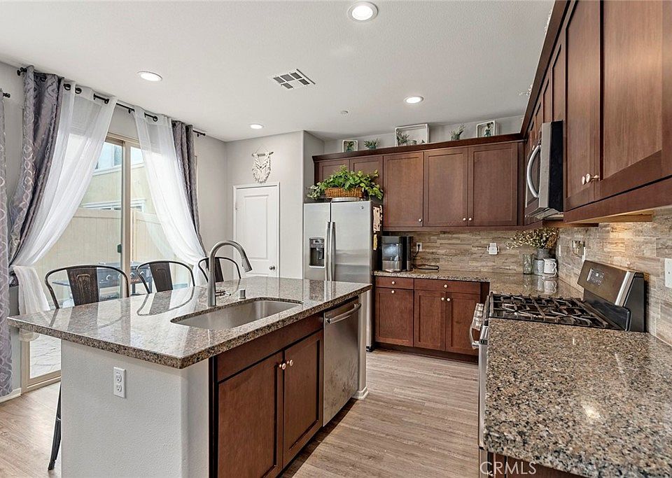 1st image of 24133 Dahlia Way