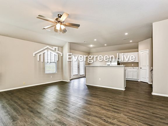 5th image of 46 Dunnaway Dr