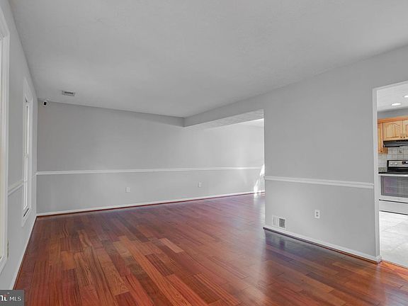 2nd image of 2105 Harpoon Dr