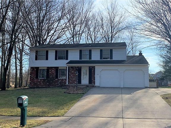 2nd image of 4891 Heights Dr