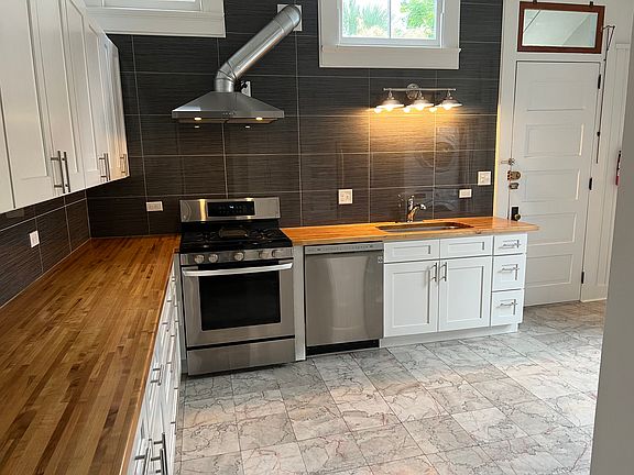 The kitchen - totally renovated