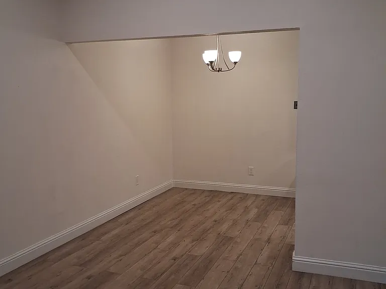 1313 Floyd Ave #112 — Photo 11
