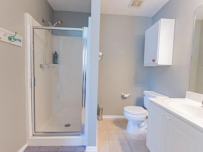 4589 Brook Farms Dr — Photo 29