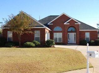 302 Lancaster Ln, Centerville, GA 31028