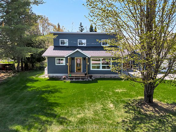 3rd image of 138 Alpine Lake Rd
