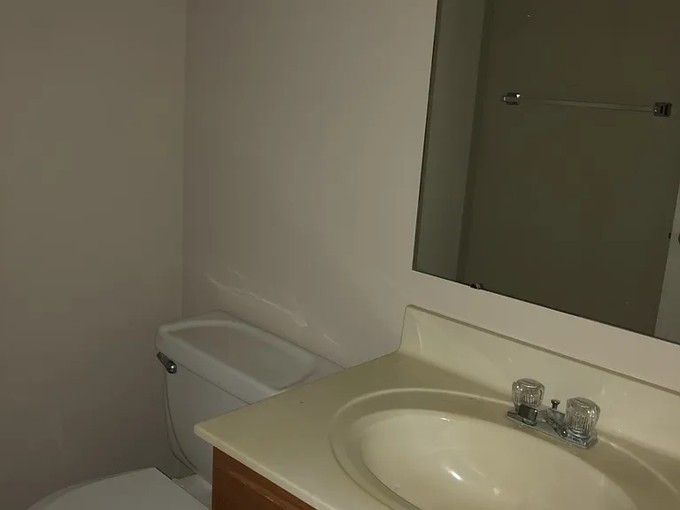 233 Sandridge Dr #233 — Photo 3