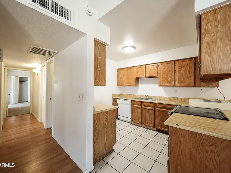 3238 E Calypso Ave — Photo 18