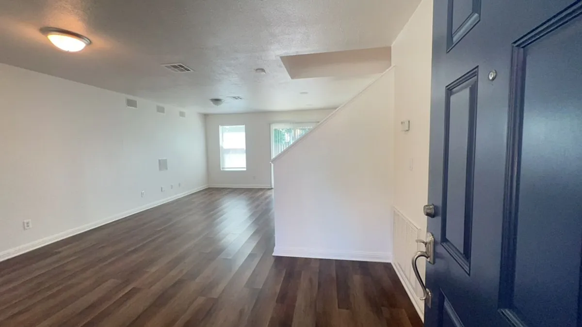 Building Photo - 3749 Compass Pointe Ave