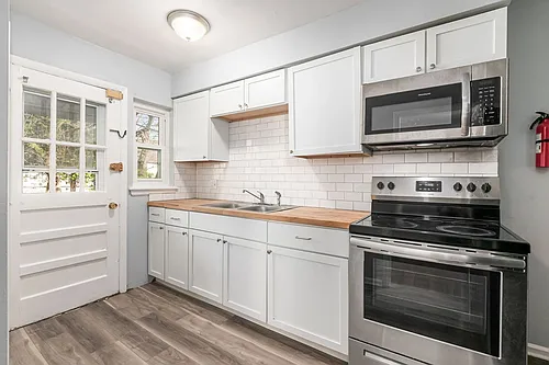 3386-3388 Kimberly Ave Photo 1