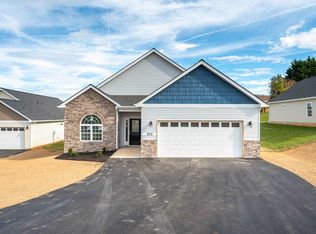800 Chesley St, Radford, VA 24141