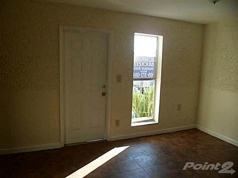 5th image of 1955 NW 5th Pl APT 11