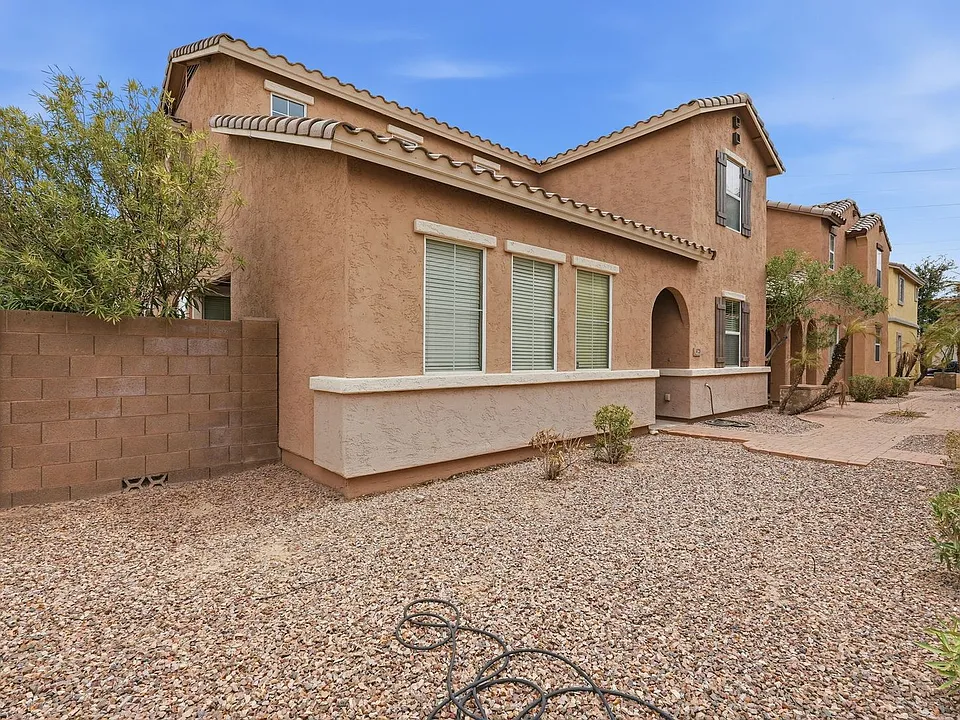4728 W Carson Rd