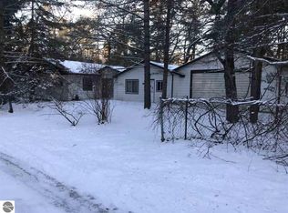 5263 E 28th St, Au Gres, MI 48703
