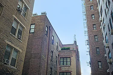 Rented by Barkoff Residential 