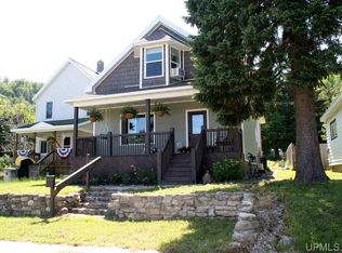 613 W Superior St, Munising, MI 49862