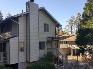 197 Rockledge Ln, Lake Arrowhead, CA 92352
