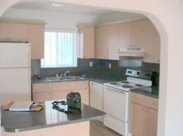 980 NE 170th St APT 202, North Miami Beach, FL 33162