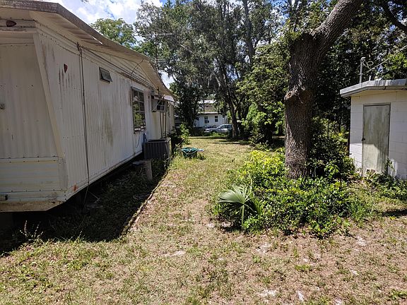 5th image of 1714 Avenue B
