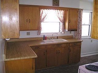 3rd image of 2646 Broadwater Ave