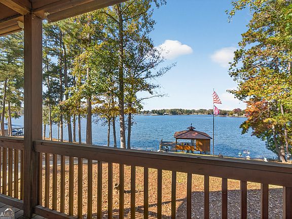 30th image of this home