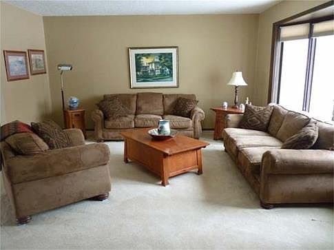 3rd image of 2059 Grimsrud Dr