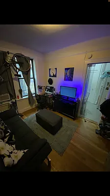 Rented by Voro, LLC | media 1