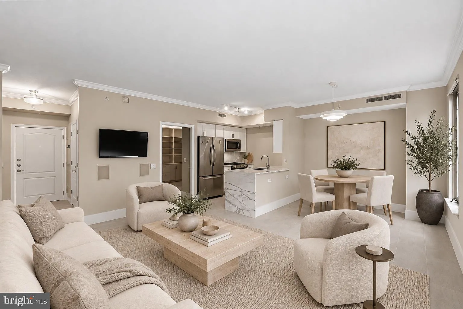 1441 Condominium — Photo 3