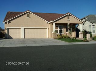 1933 Flora Vista Dr, Hughson, CA 95326