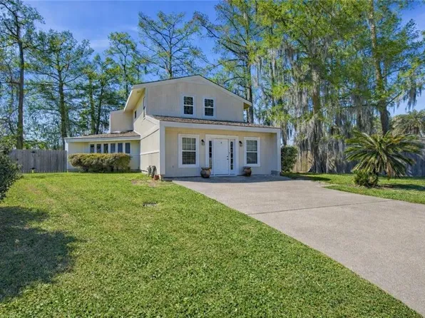 17 Waverly Pl, Destrehan, LA 70047