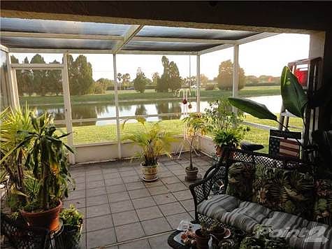 3rd image of 651 Kensington Lake Cir