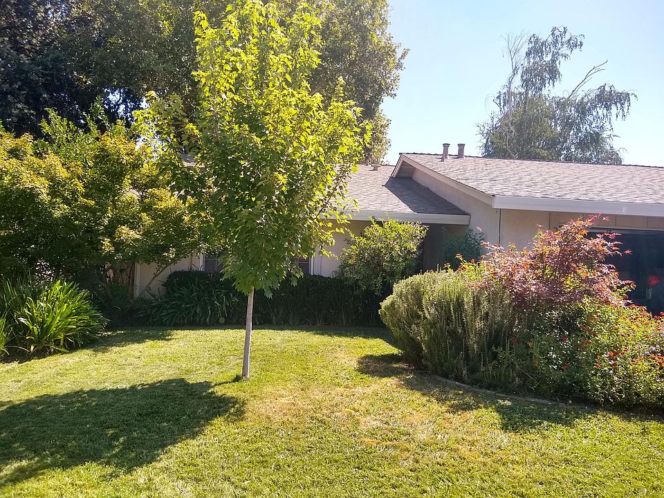 2nd image of 2444 Rio Bravo Cir