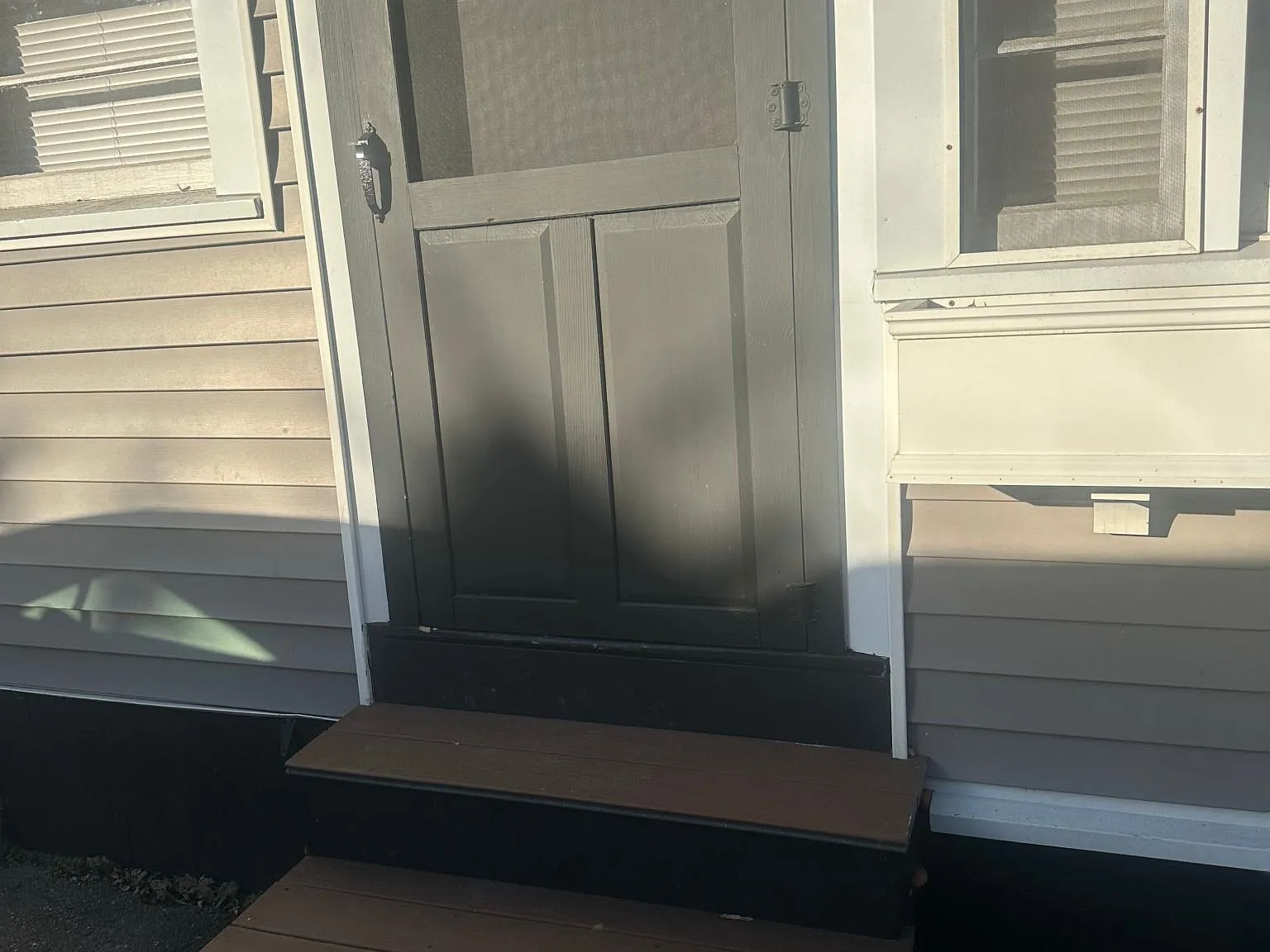 14 Lake Shore Dr — Photo 2