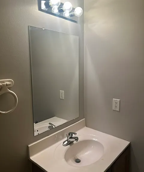 1205 N Wesleyan Ct #1205 — Photo 15