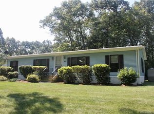 94 Colchester Cmns, Colchester, CT 06415